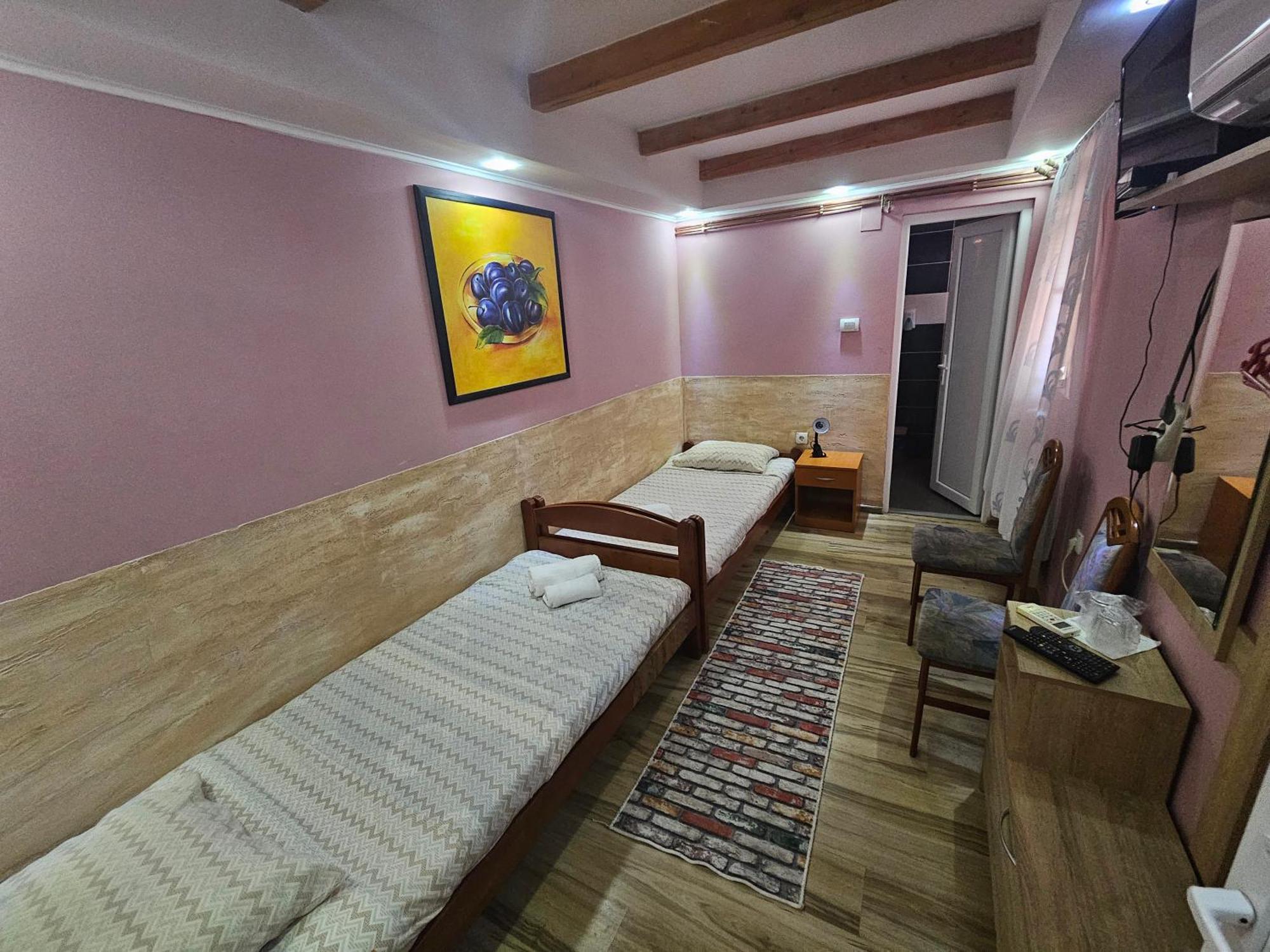 Prenociste Rooms Simke Subotica Esterno foto