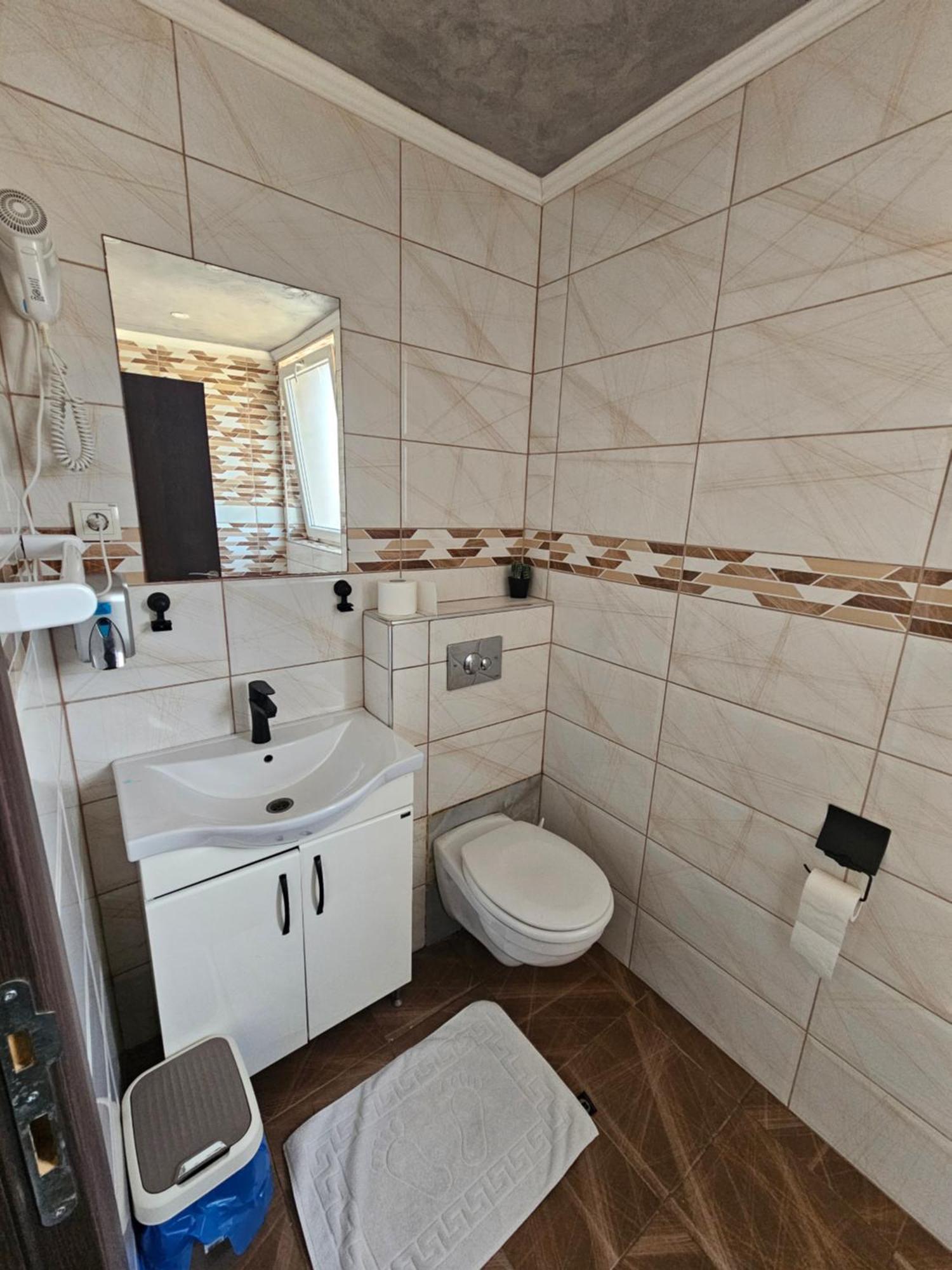 Prenociste Rooms Simke Subotica Esterno foto